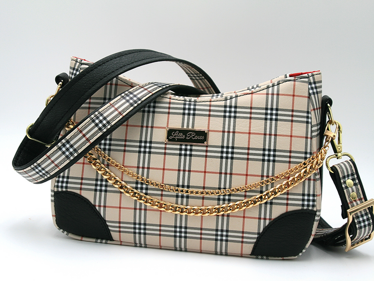 CROSSBODY'S AND SHOULDER BAGS