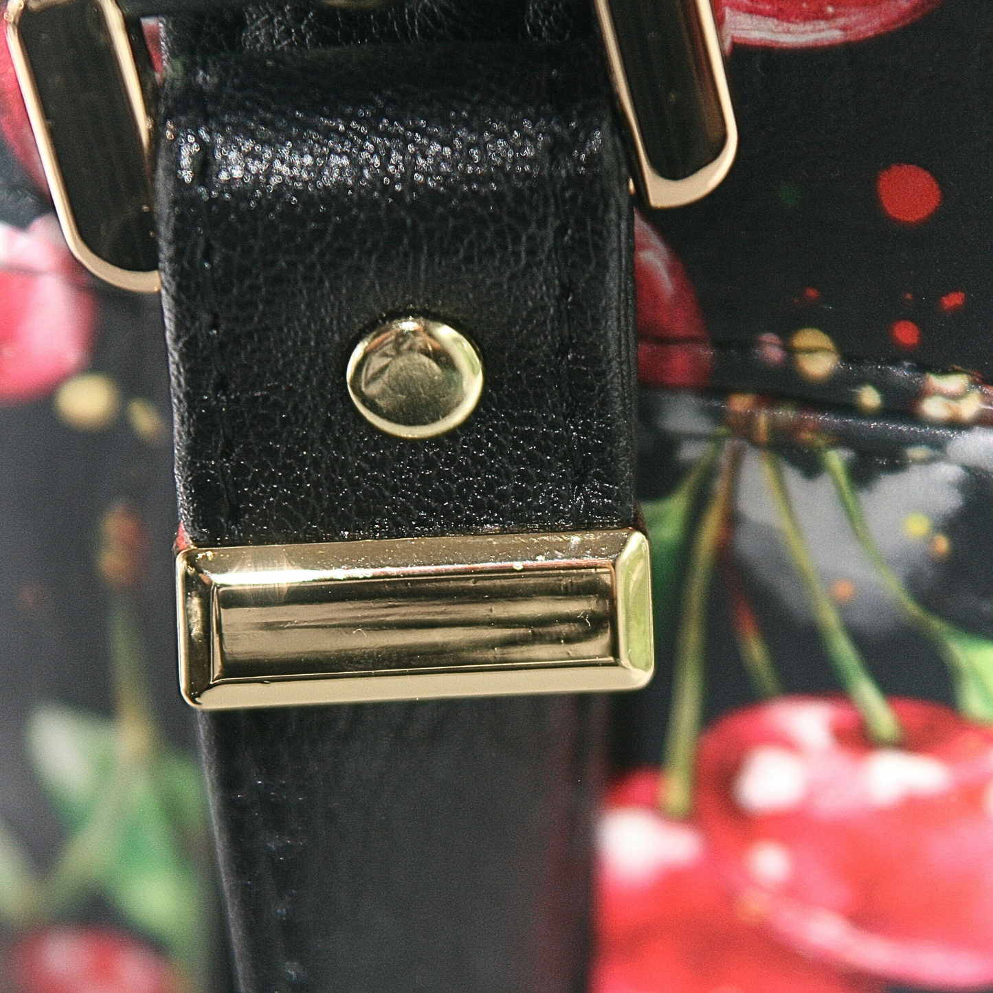 Strap ends on the cherries jubilee tote bag
