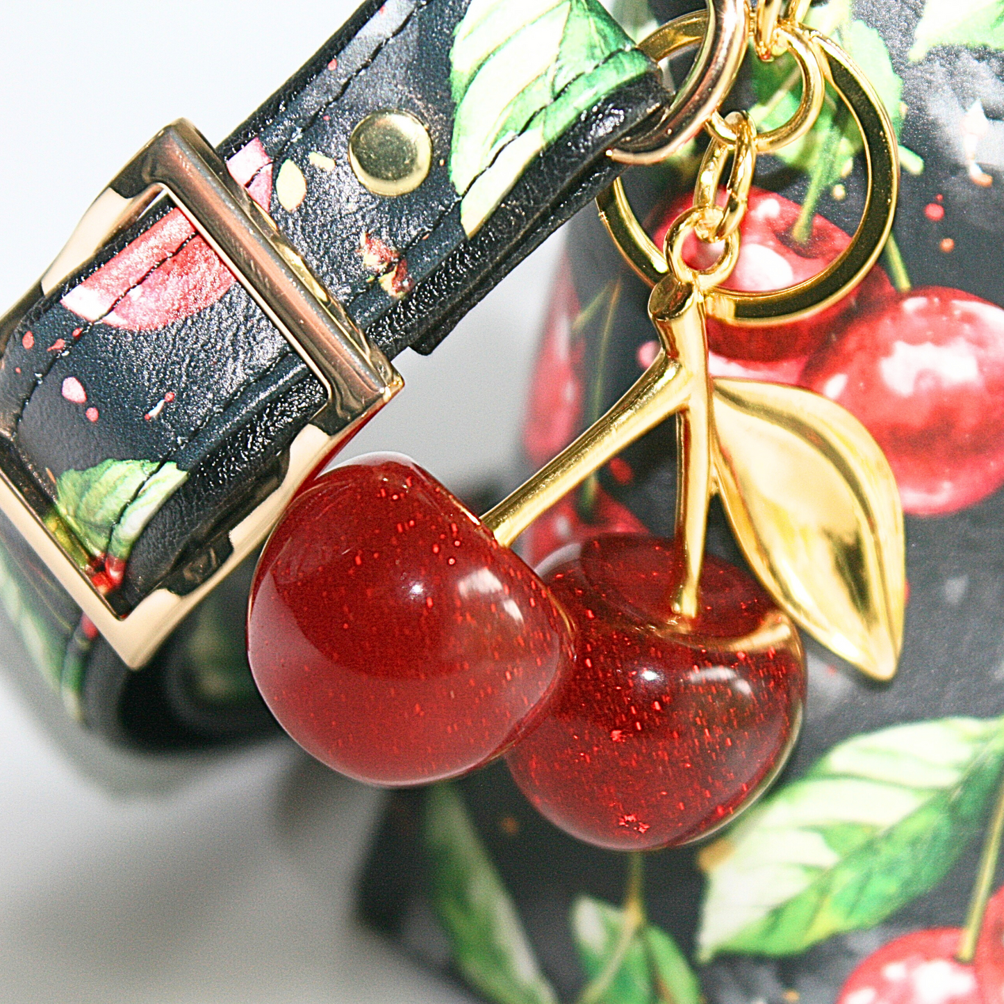 Cherries purse jewelry keyring on the Cherries jubilee tote bag