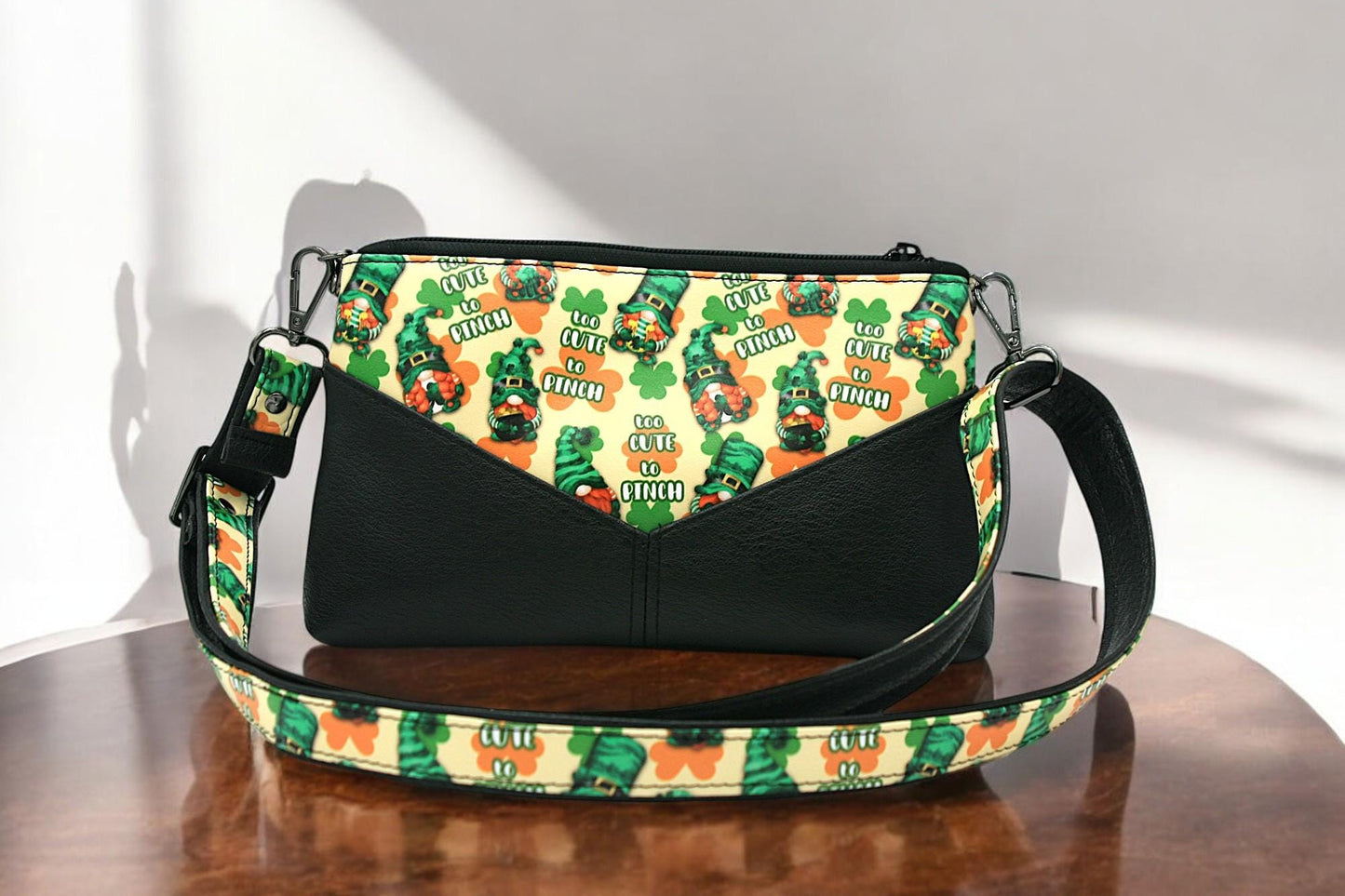 Gnome bag in green and orange