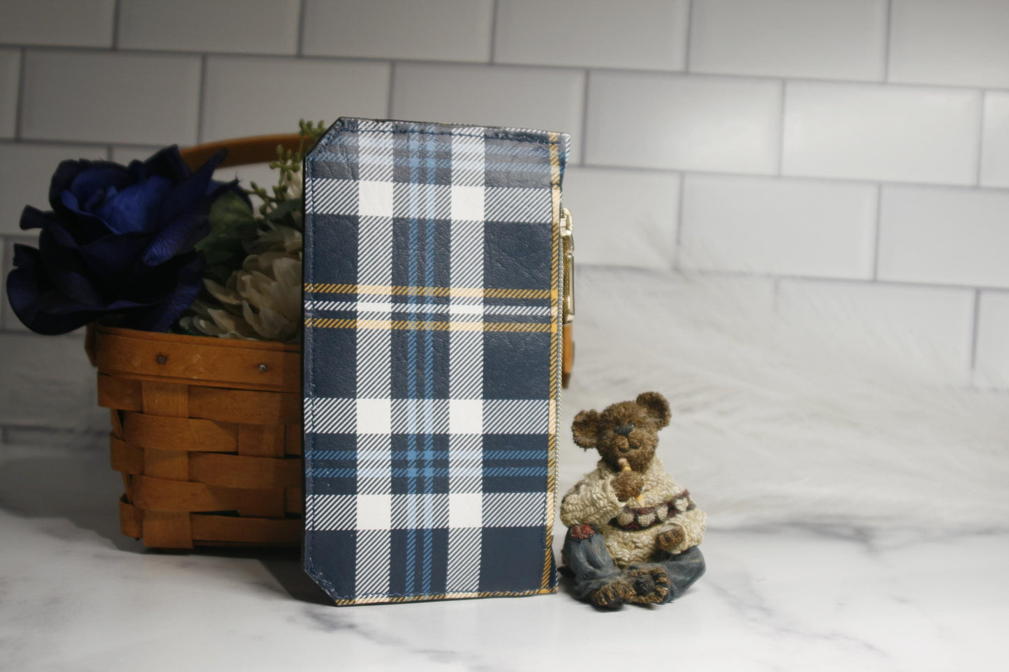 : Elegant blue and yellow tartan plaid slim wallet, designed with six secure card slots, a snap closure strap, a cash slip pocket, and a zip coin compartment. Featuring gold hardware, this trendy and functional women’s wallet is ideal for fashionable organization.
