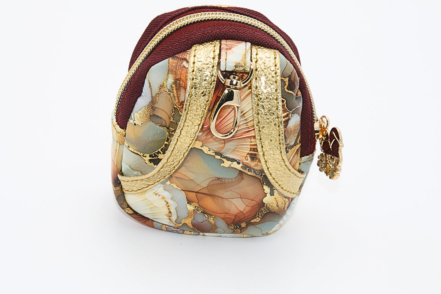 Clip it anywhere – Hook it onto your jeans, purse, tote, or beach bag for easy access.