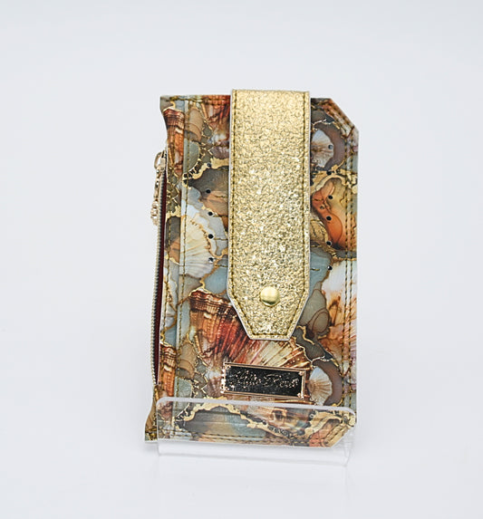 Purse Pal Slim Wallet – A sleek, compact wallet that holds everything you need without the extra weight.

