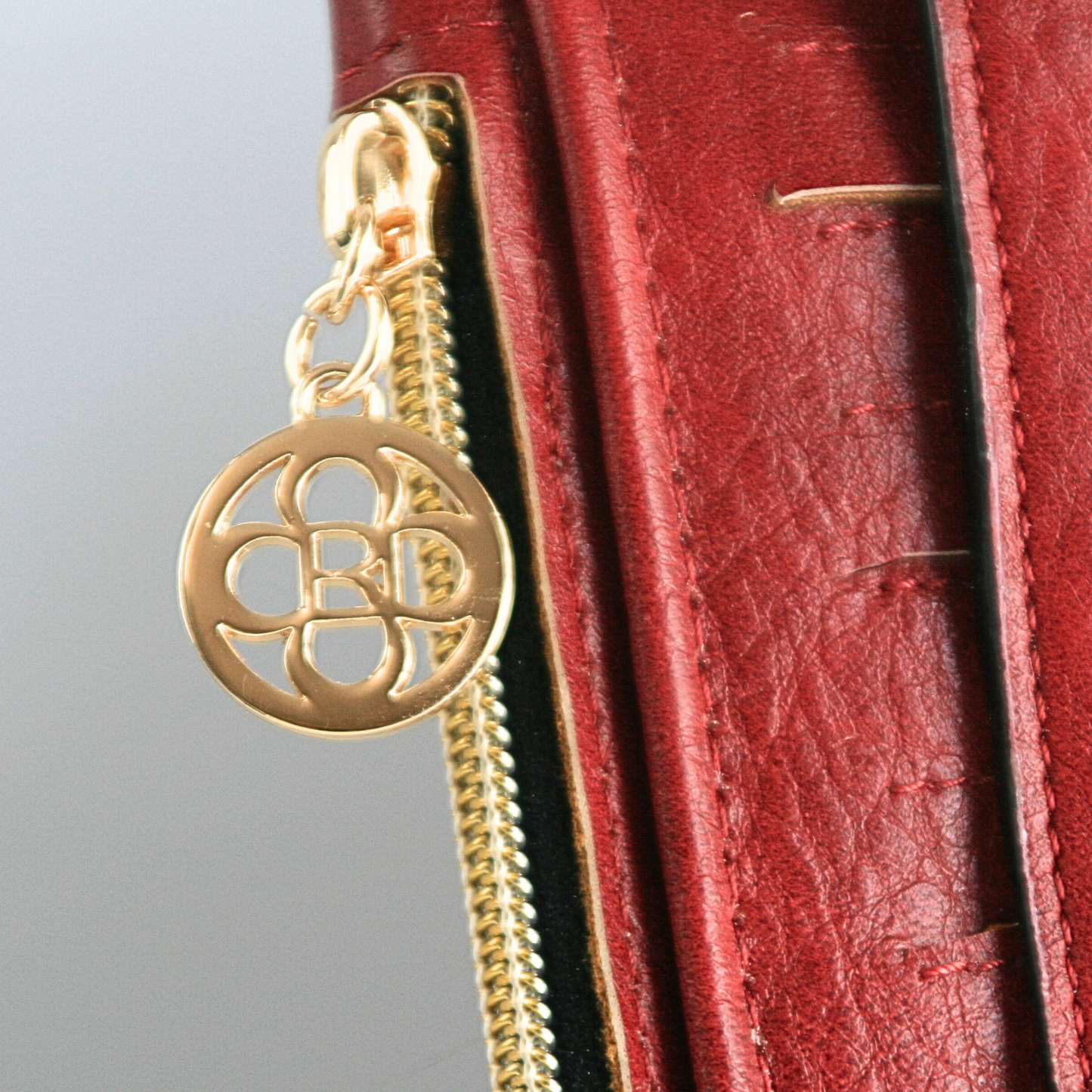 Ravishing Red Purse Pal Slim Wallet – Sleek Red Faux Leather with Gold Hardware